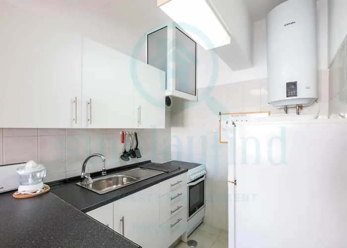 Algarve - Front - Free Wifi - Air Con דירה