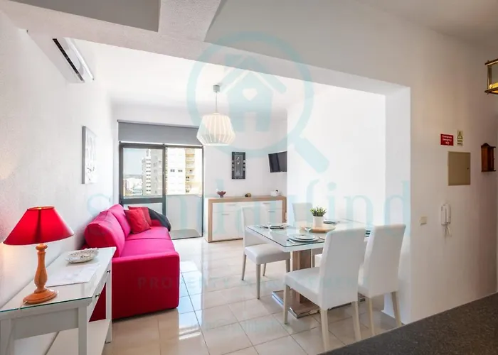 Algarve - Front - Free Wifi - Air Con דירה