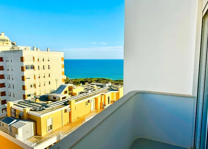 דירה Algarve - Front - Free Wifi - Air Con Armação de Pêra