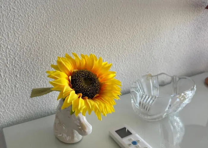 Algarve - Front - Free Wifi - Air Con Armação de Pêra